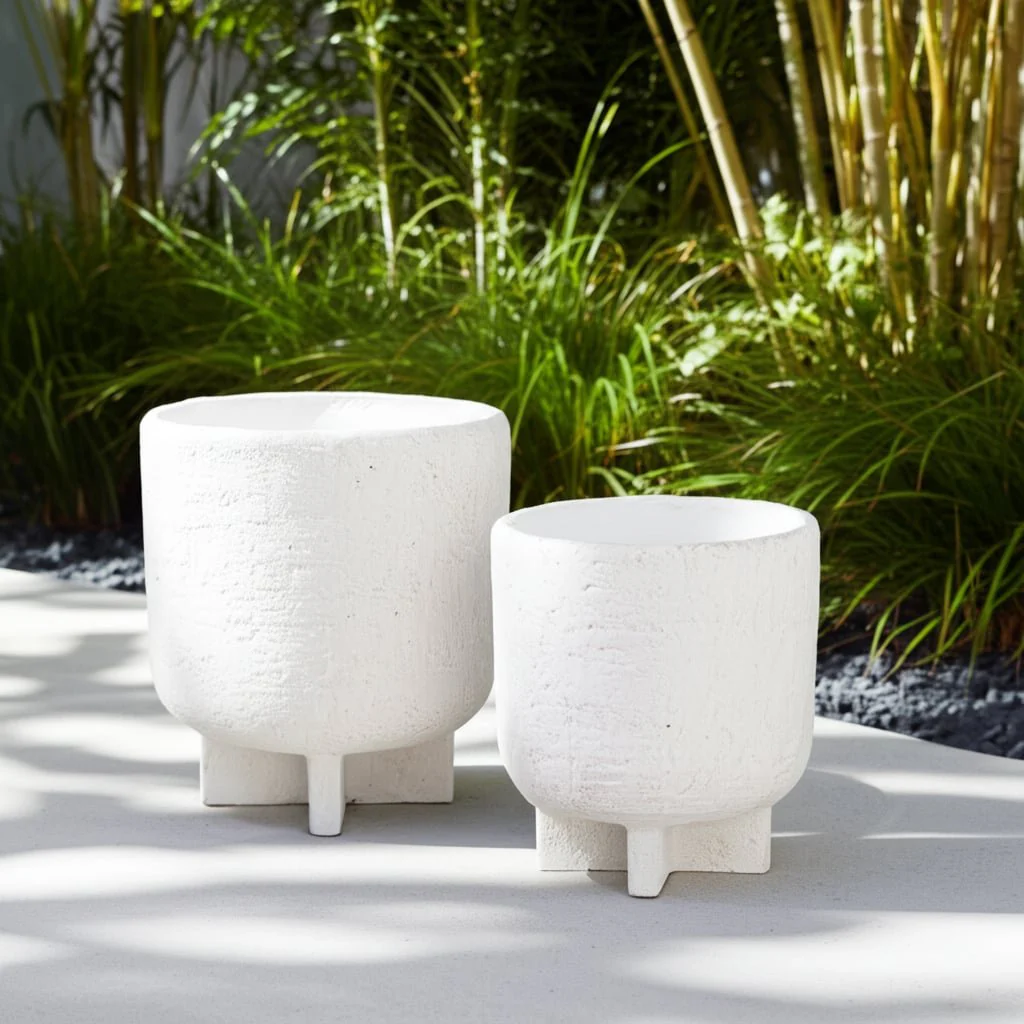 S/2 6/7" Modern Footed Planters, White - Image 10