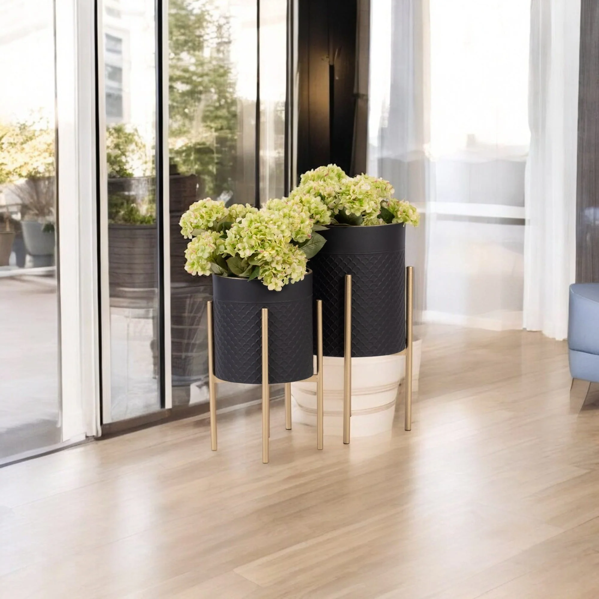 S/2 Scales Planter On Metal Stand, Blk/gld - Image 7
