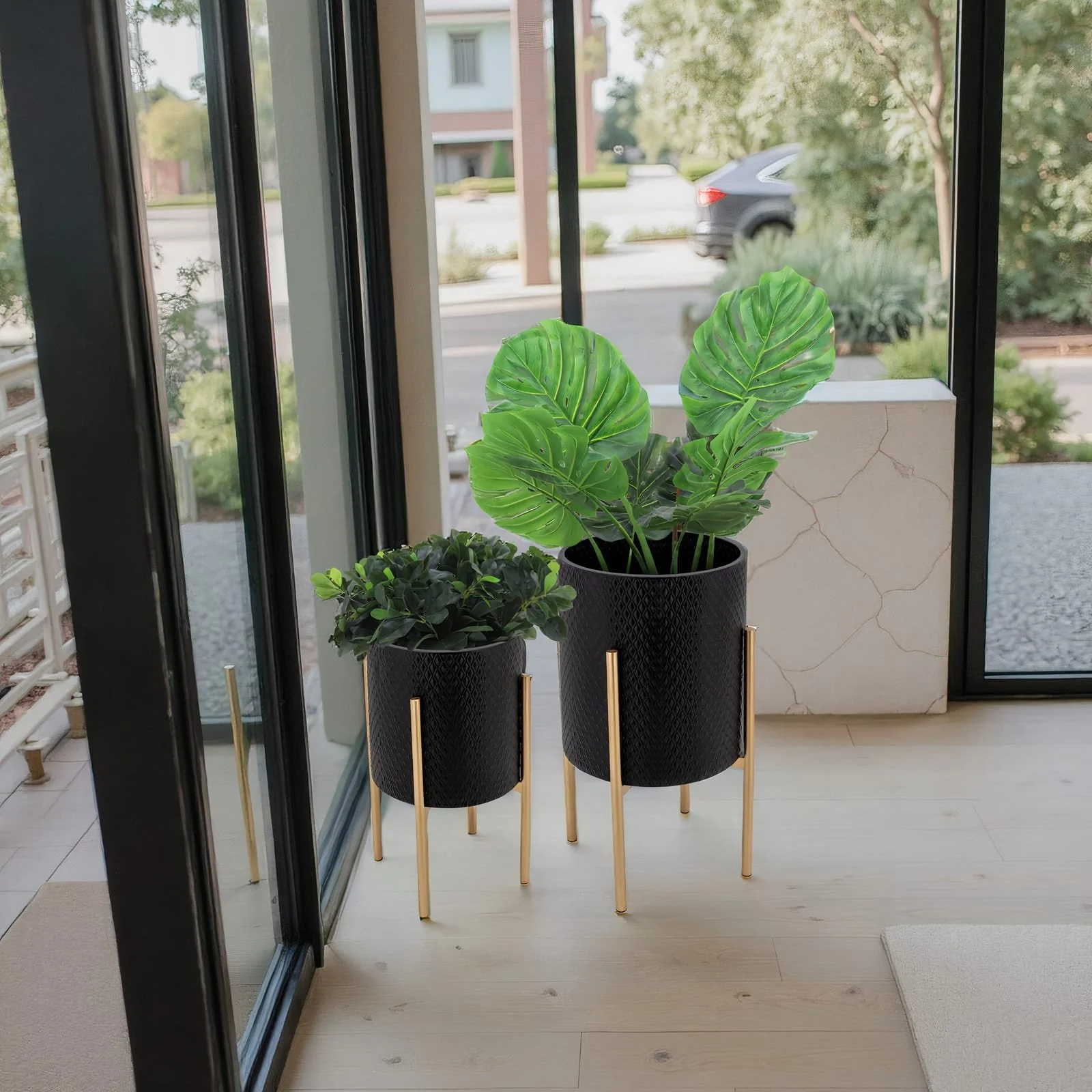 S/2 Textured Planter On Metalstand, Black/gld - Image 8