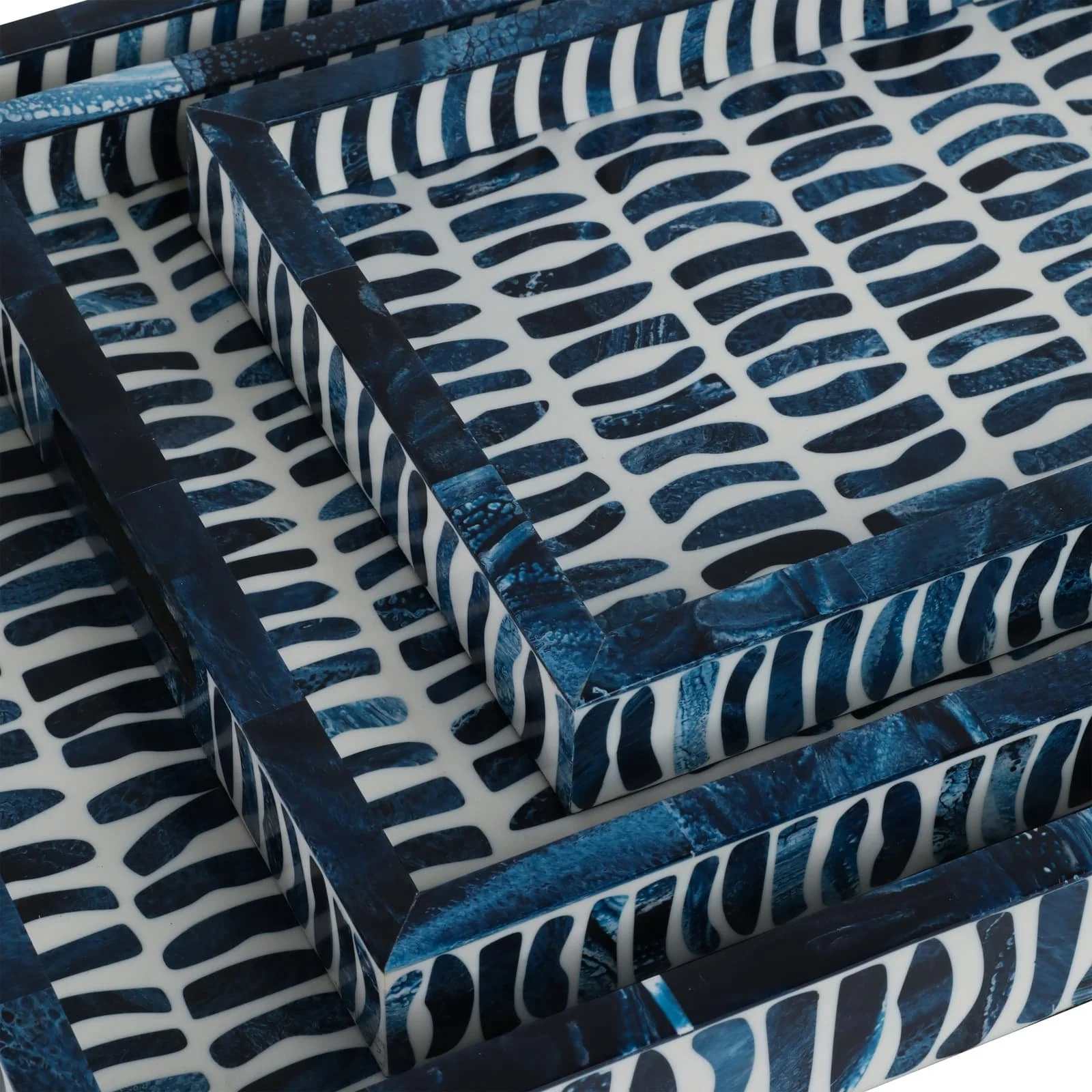S/3 13/18/24" Trays With Inlay Pieces, Blue/white - Image 5