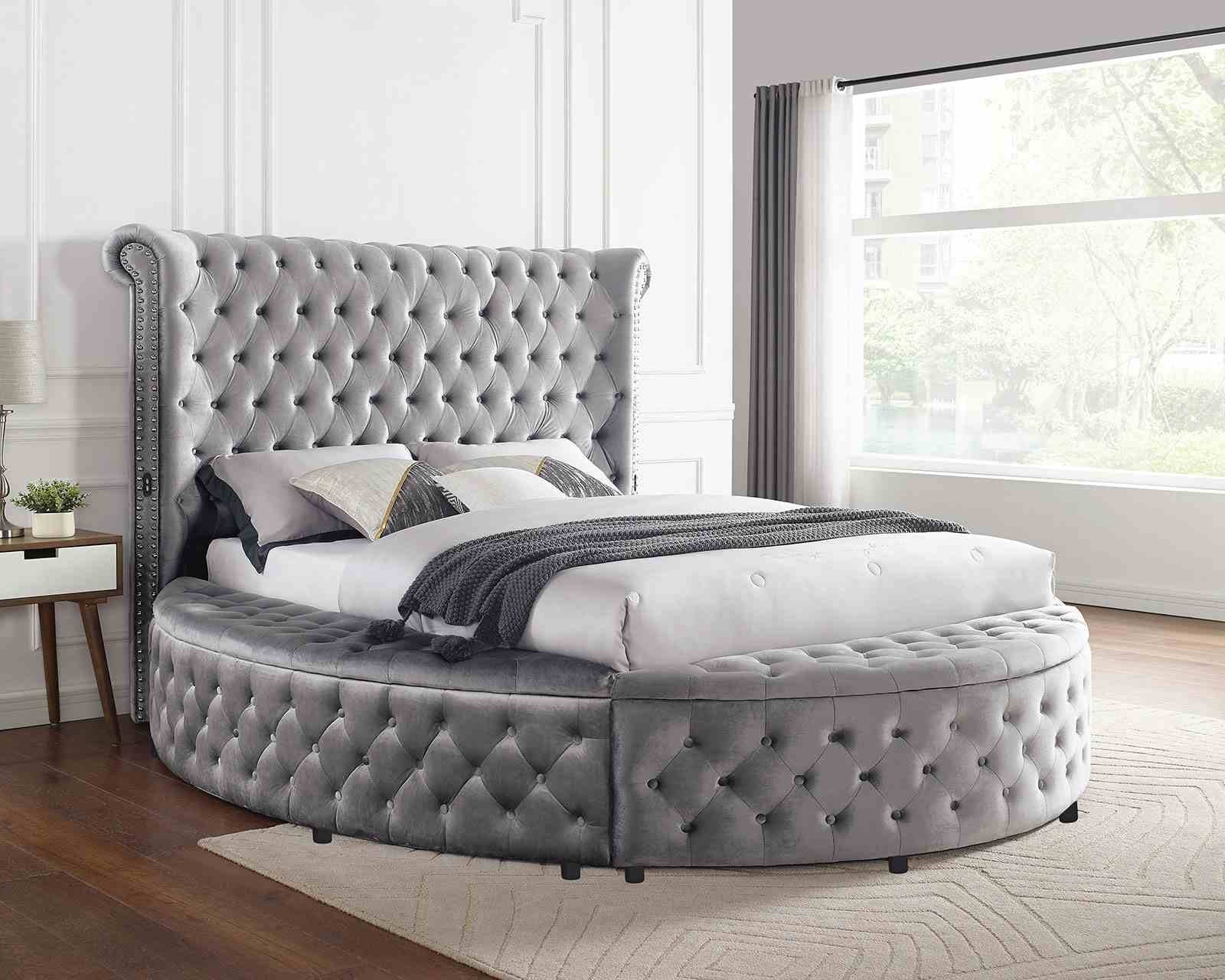 Sansom E.King Bed, Gray - Image 4