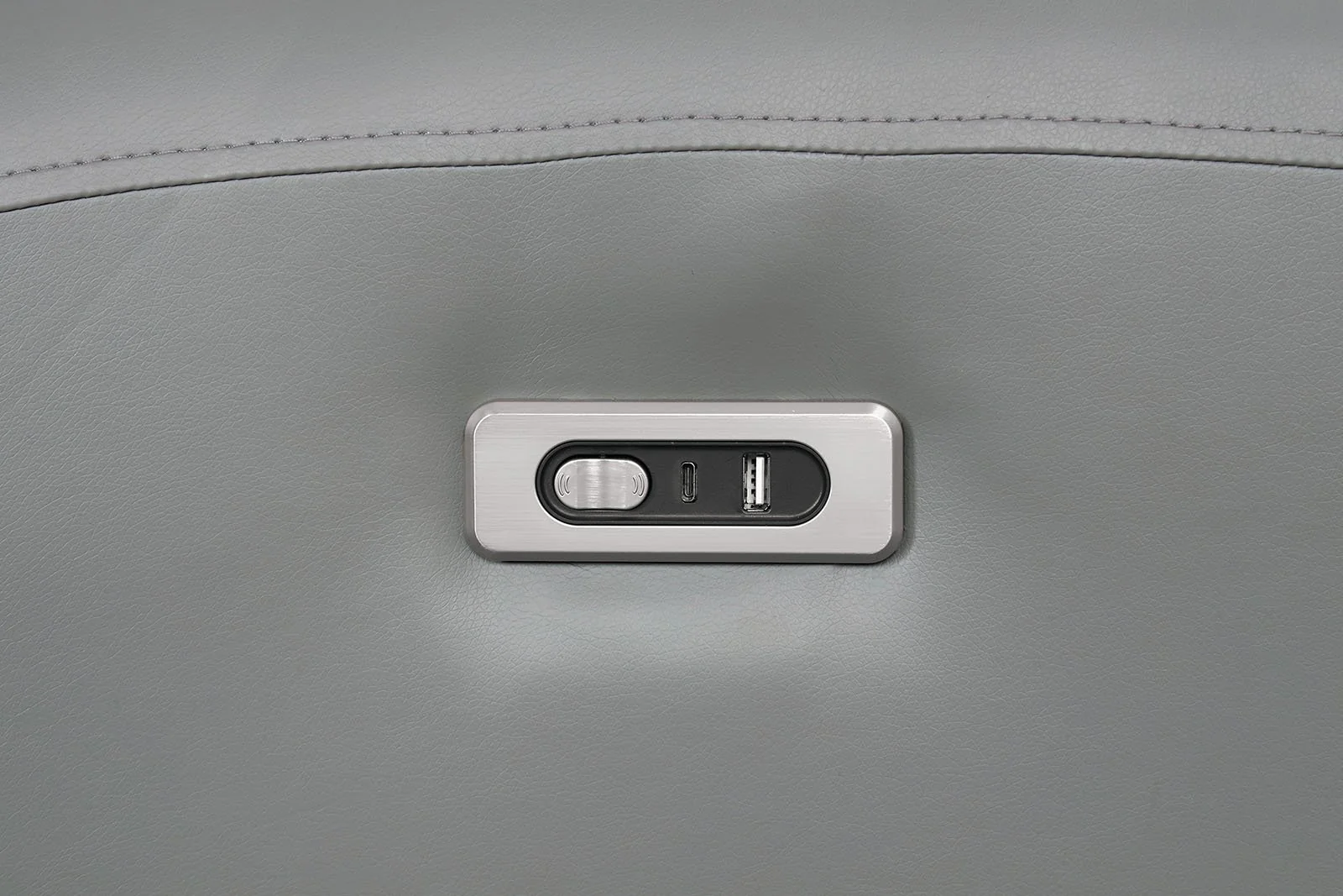 Schlieren Power Loveseat - Image 2
