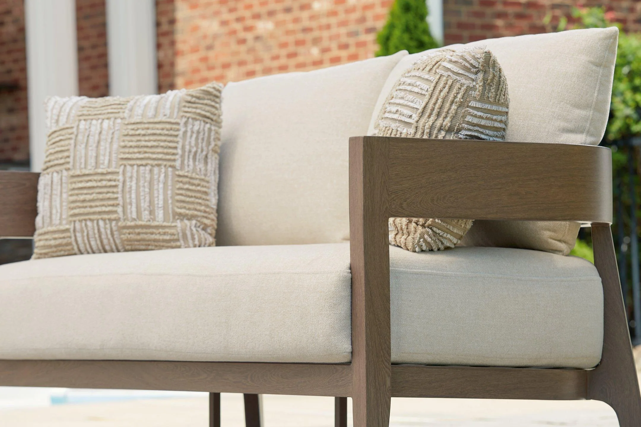 Serene Bay Outdoor Loveseat with Cushion - Image 10