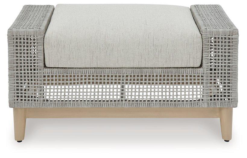 Seton Creek Outdoor Seating Set - Image 18
