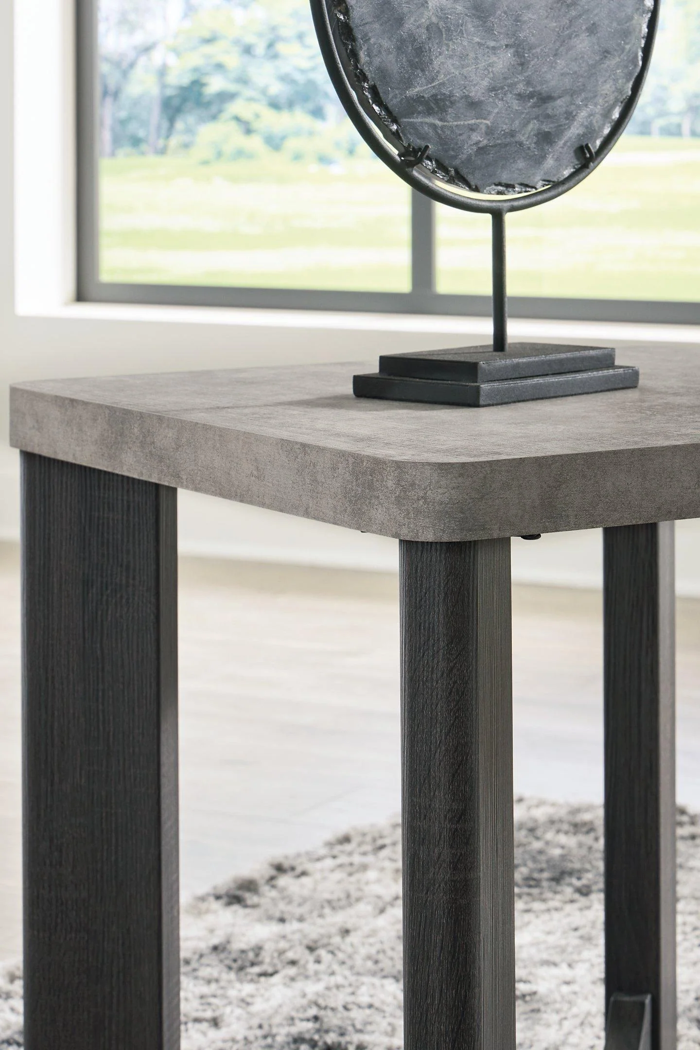 Sharstorm Table (Set of 3) - Image 7