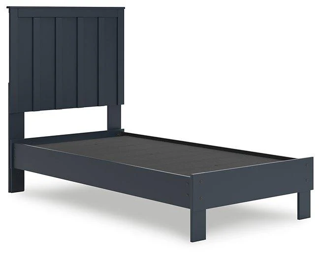 Simmenfort Bed - Image 12