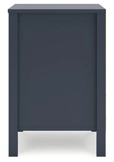 Simmenfort Nightstand - Image 9