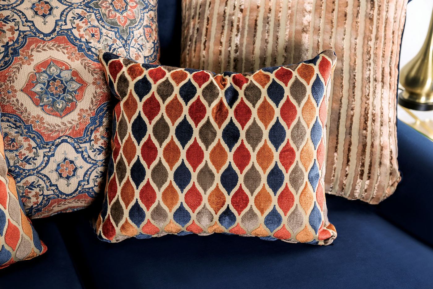 Sisseton Sofa + Loveseat - Image 2