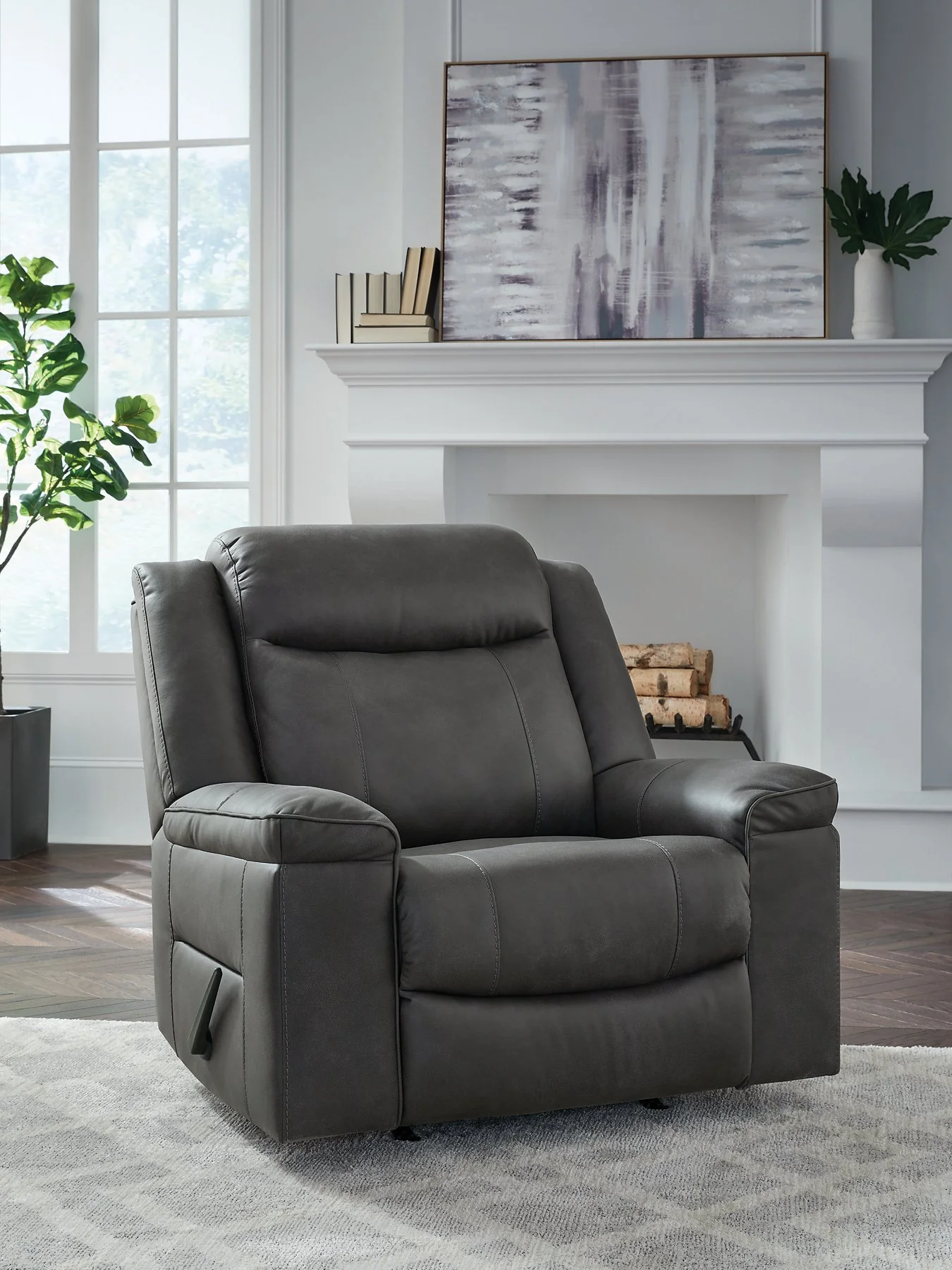 Status Check Recliner - Image 12