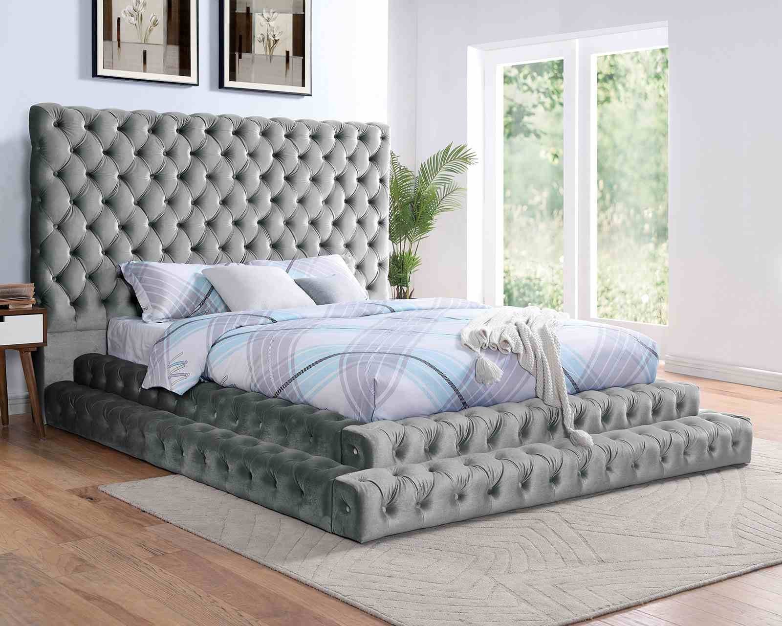 Stefania E.King Bed, Gray - Image 3