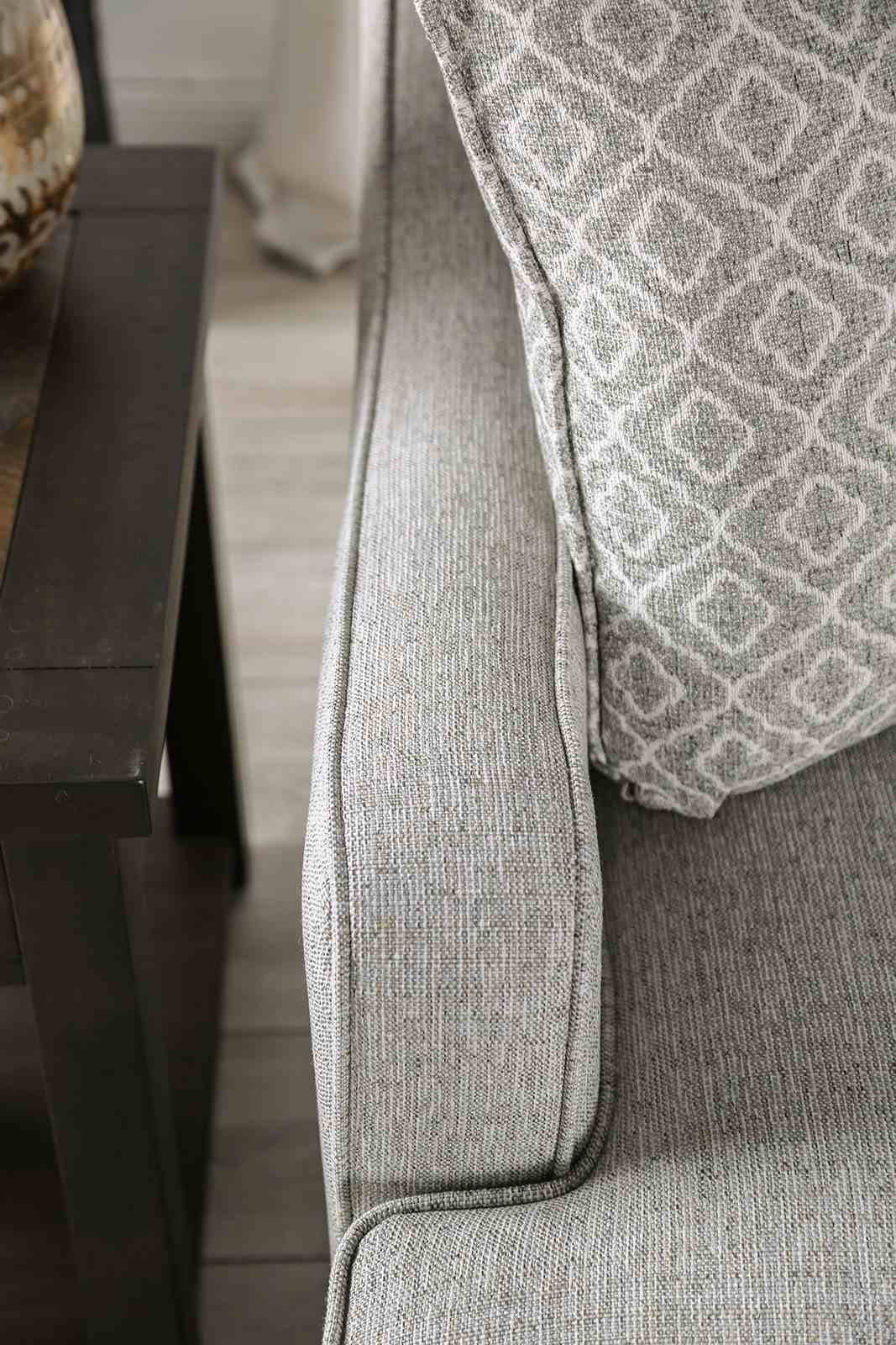 Stephney Loveseat, Gray/Gold - Image 7
