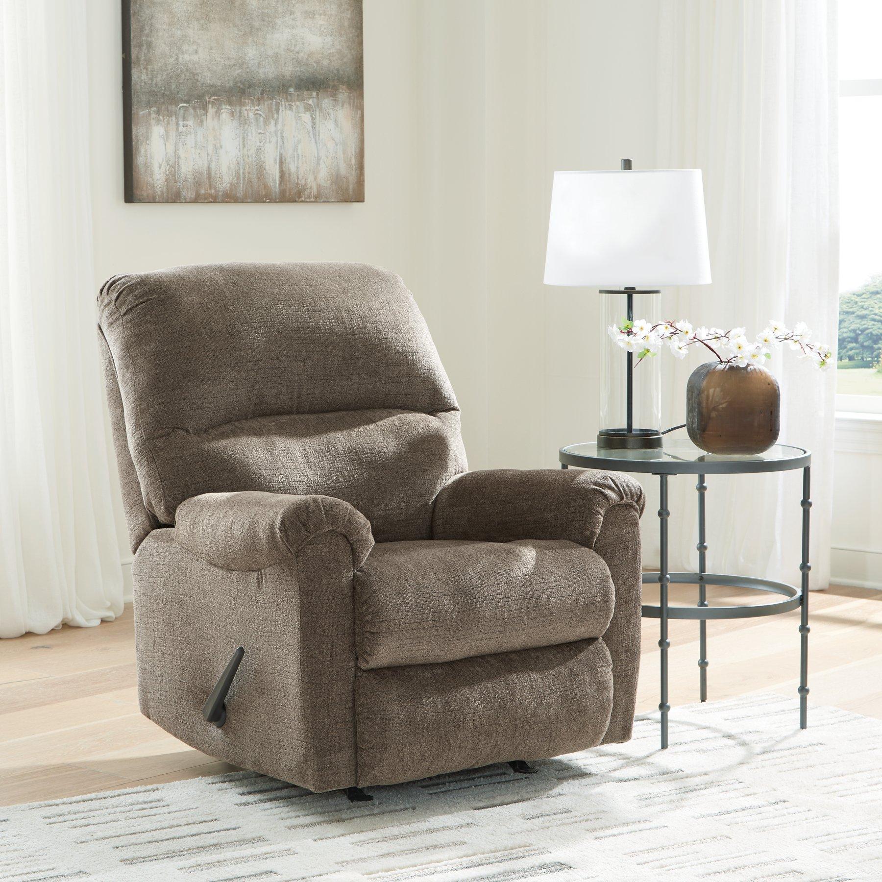 Stonemeade Recliner - Image 2