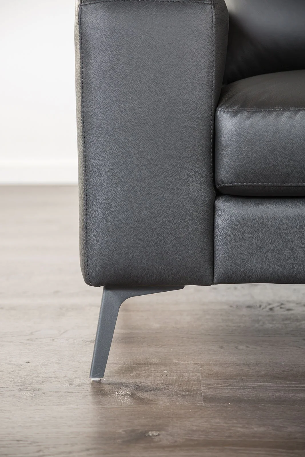 Stordal Sectional, Left Chaise, Black - Image 4