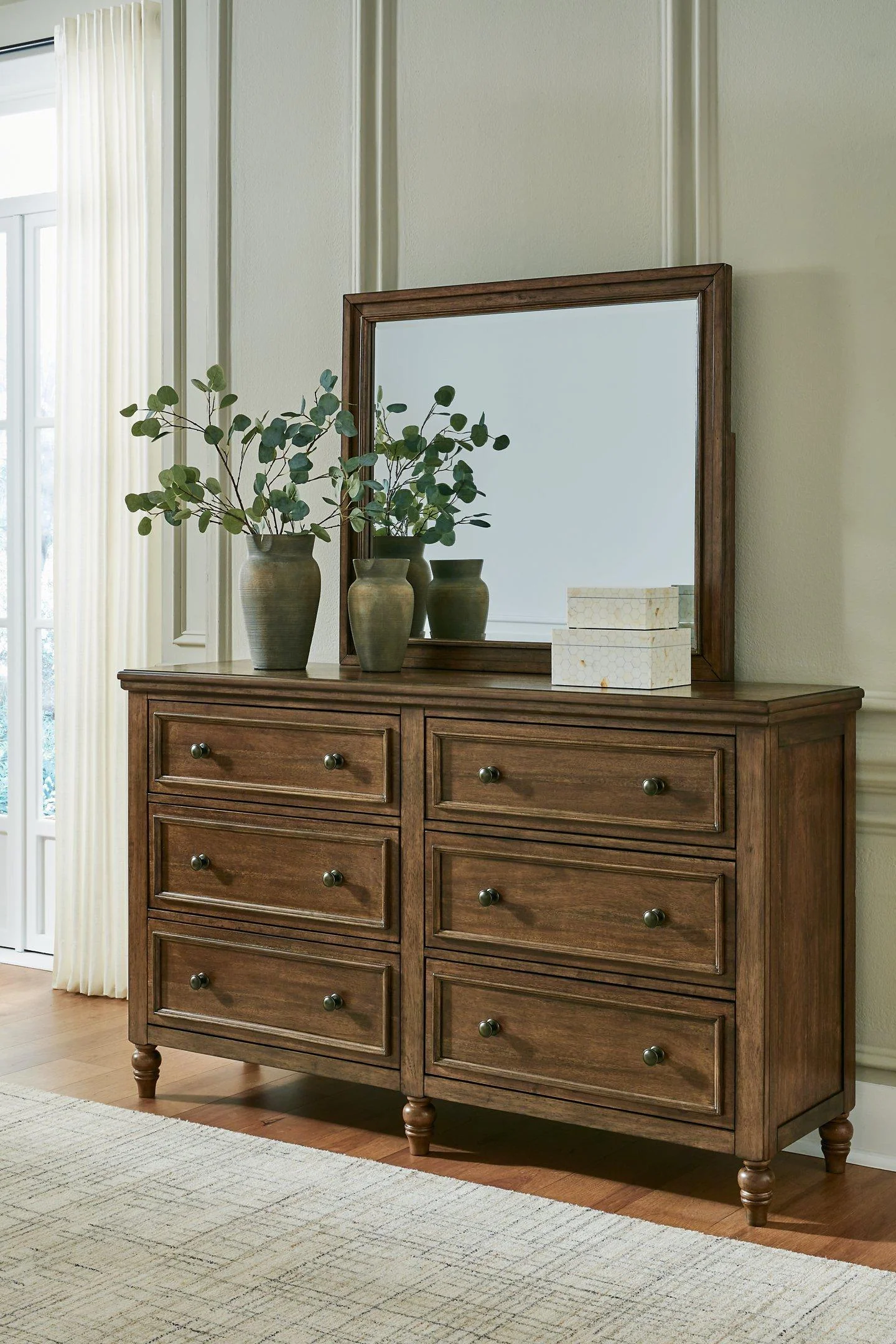 Sturlayne Dresser and Mirror - Image 2