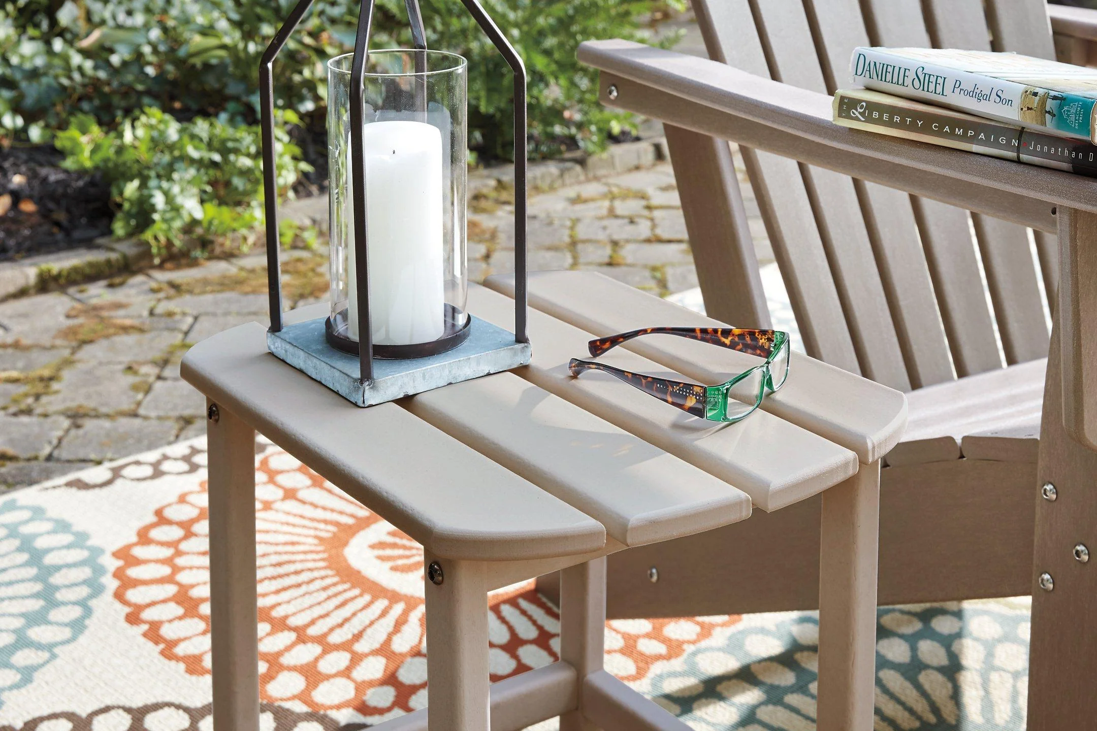Sundown Treasure Outdoor Seating Set - Image 38