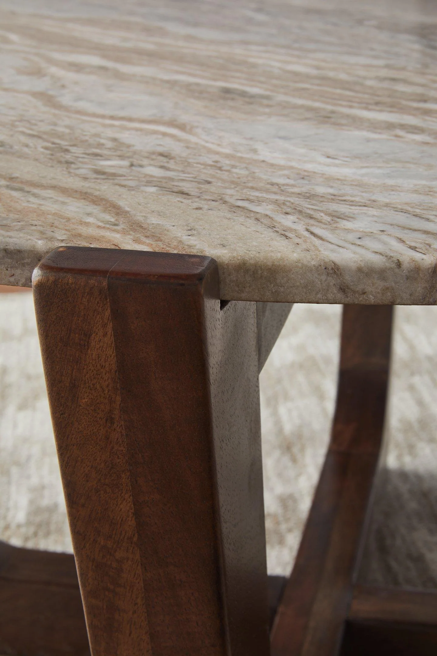 Tanidore Coffee Table - Image 8