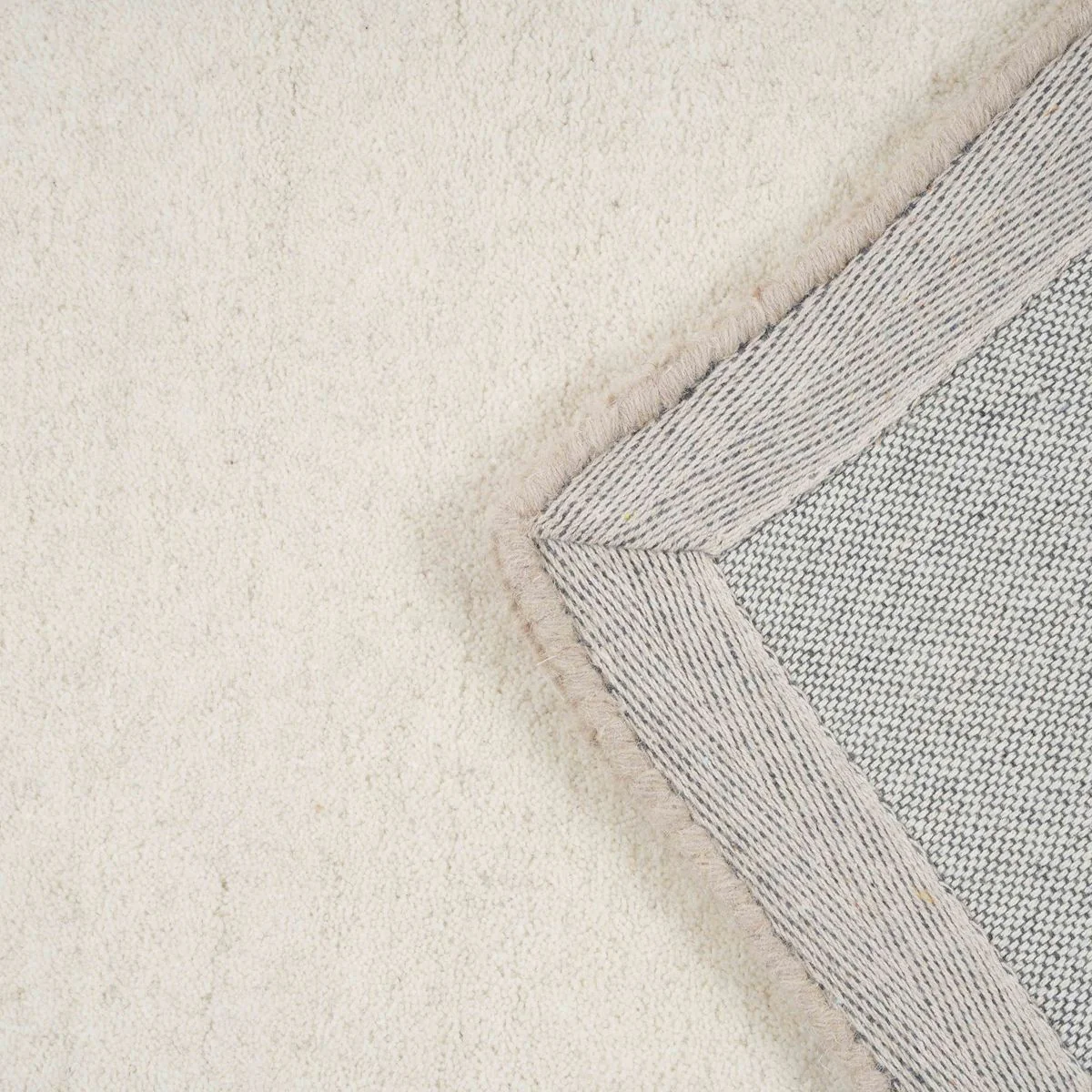 Tarba Tan 5'x7' Rectangular Floor Rug - Image 5