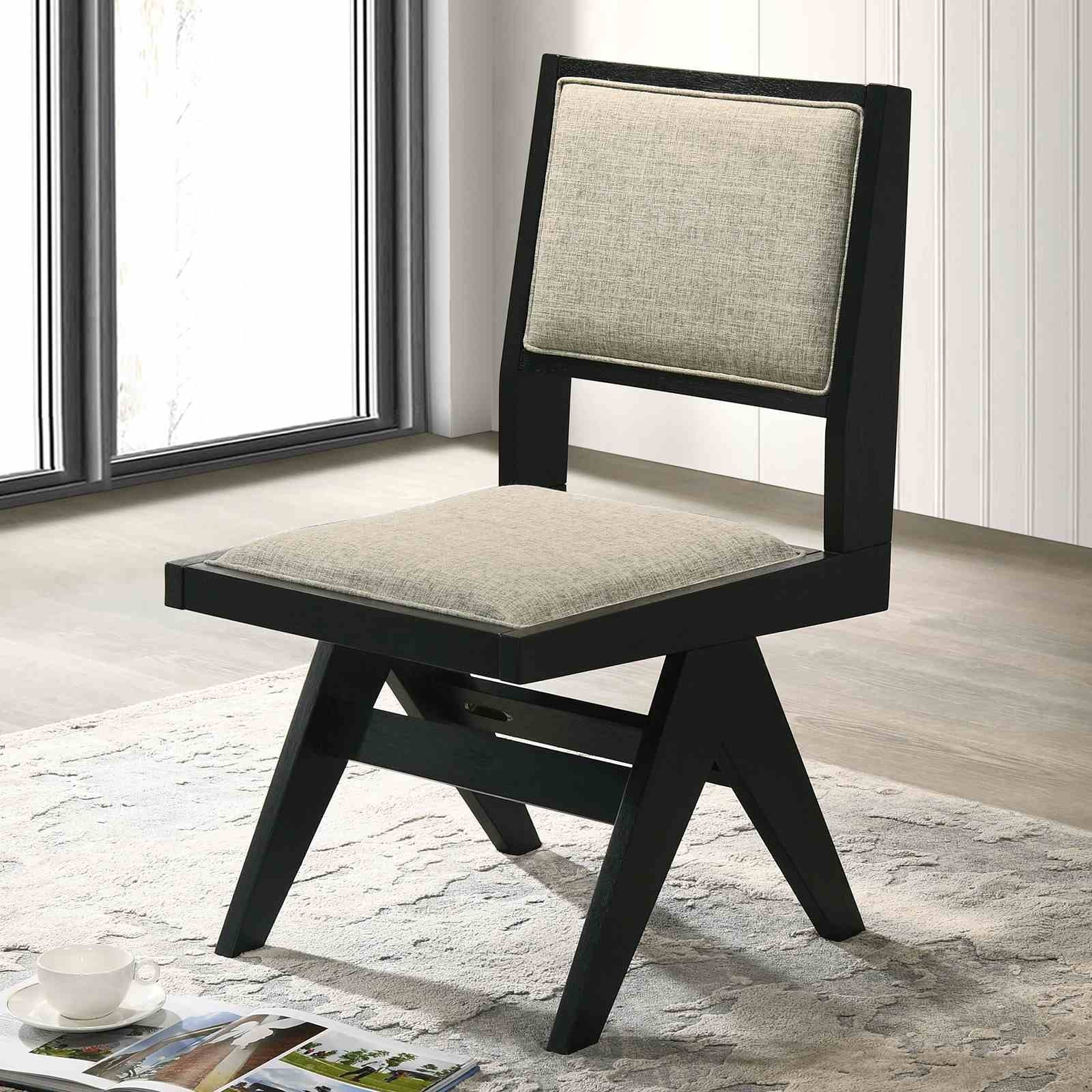 Tottenham 7 Pc. Dining Table Set (2AC+4SC) - Image 2