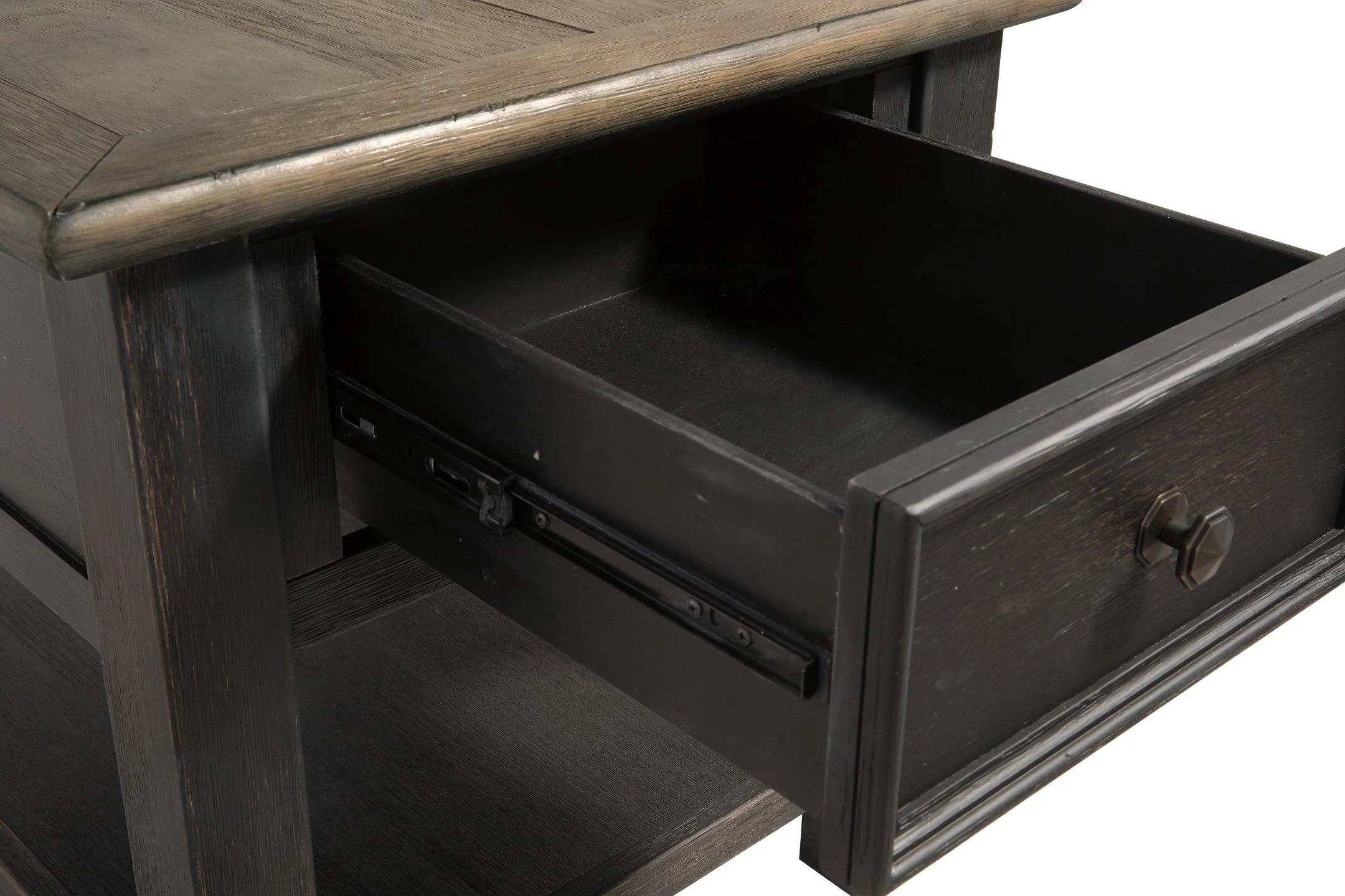 Tyler Creek Occasional Table Set - Image 25