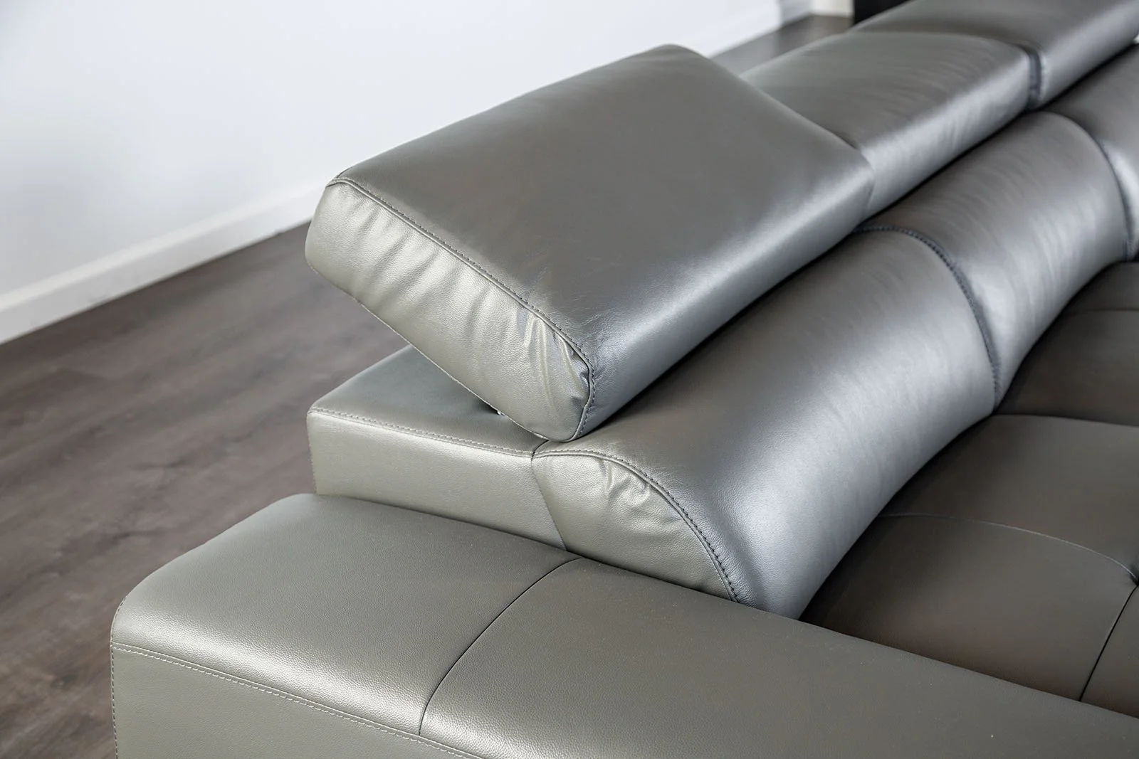 Vadso Sectional, Left Chaise, Dark Gray - Image 2