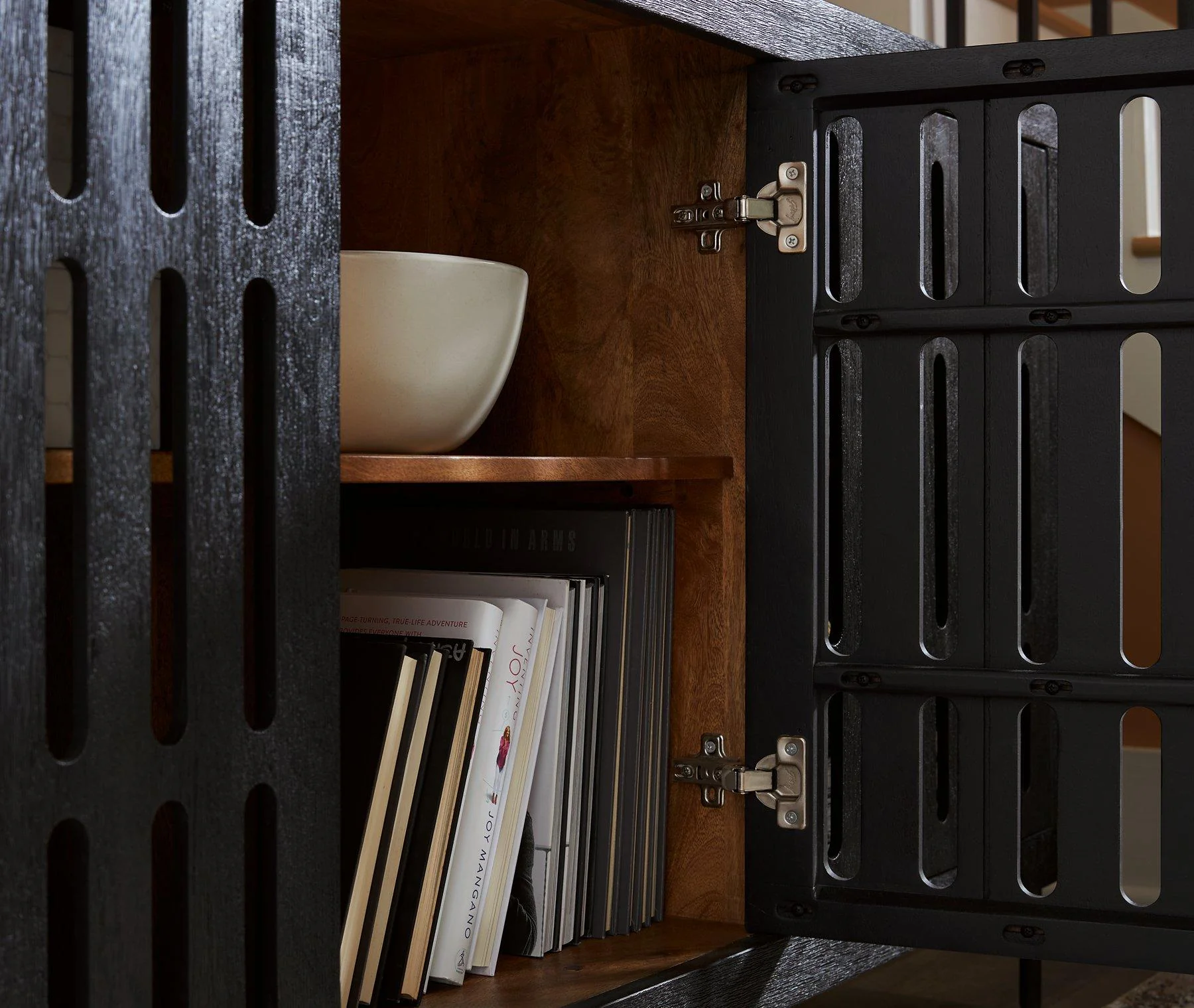 Vallisburg Accent Cabinet - Image 10