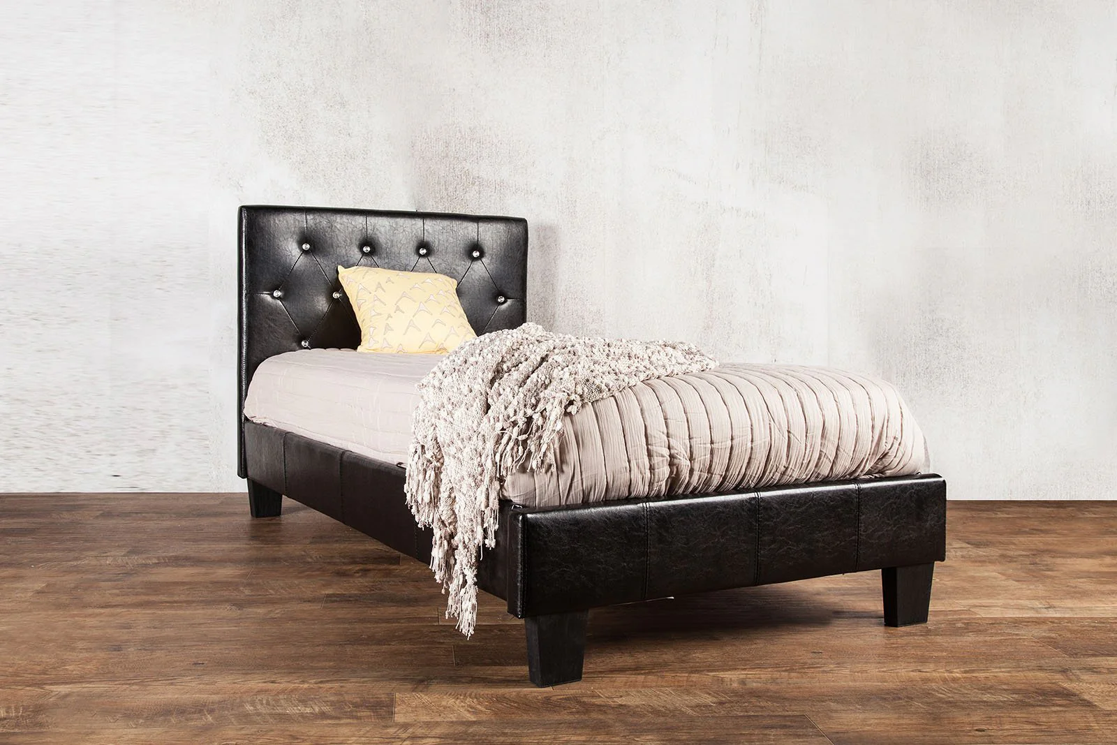 Velen Cal.King Bed, Black - Image 7