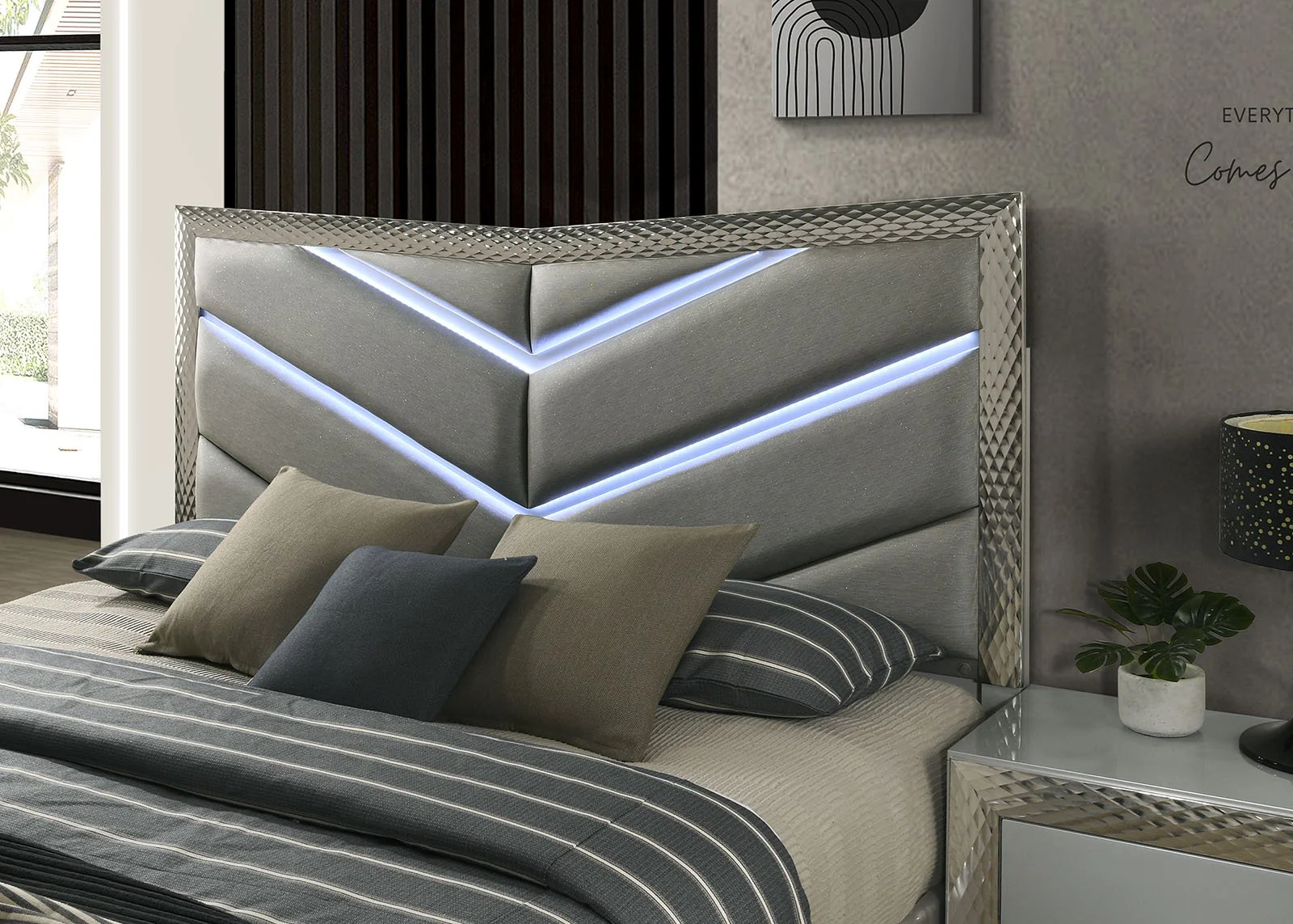 Ventnor E.King Upholstered Bed, Gray - Image 3