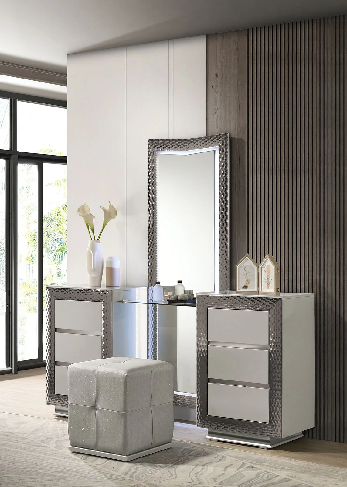 Ventnor Vanity w/ Stool, Gray - Image 2