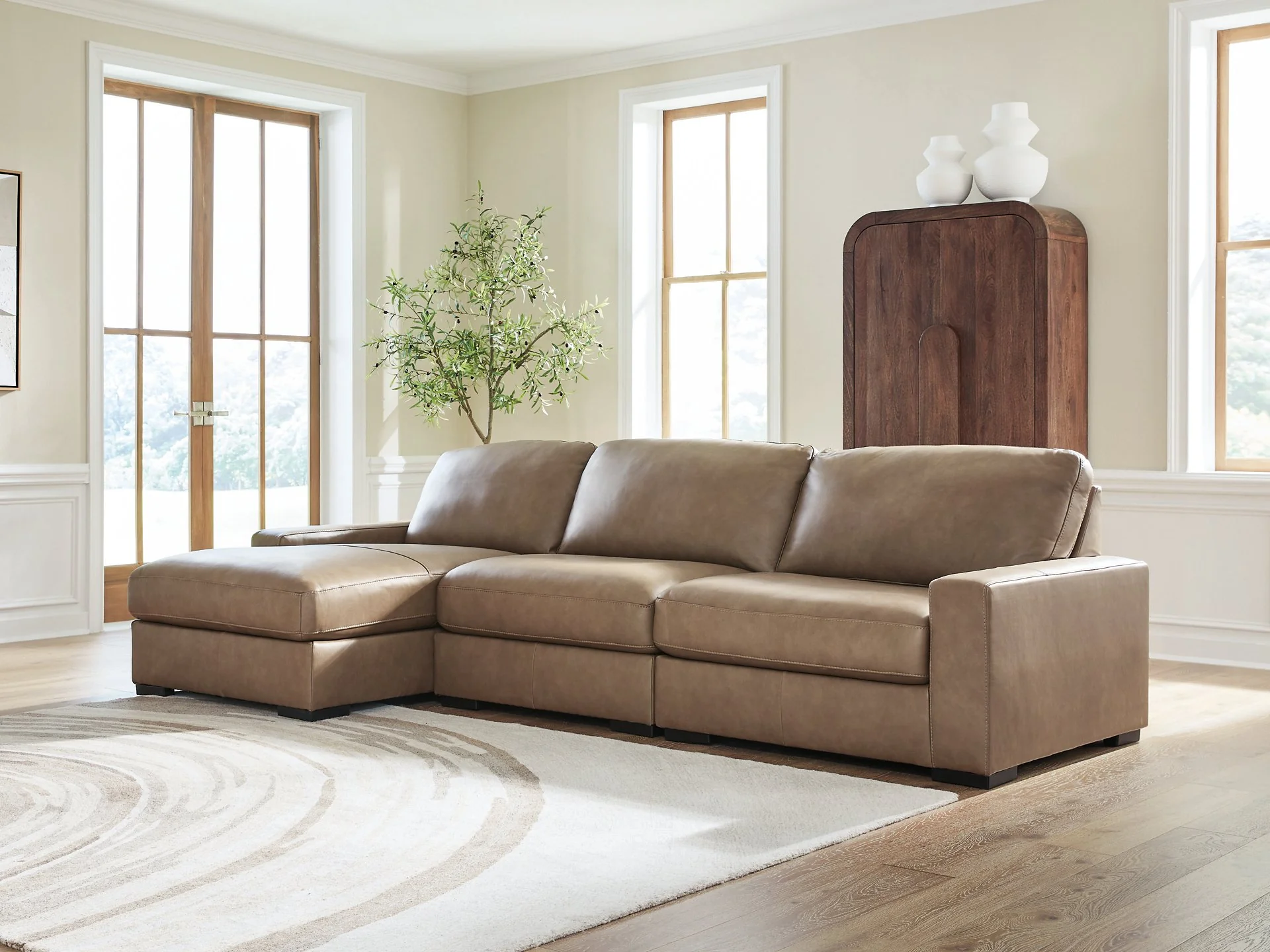 Veronella Sectional with Chaise - Image 14
