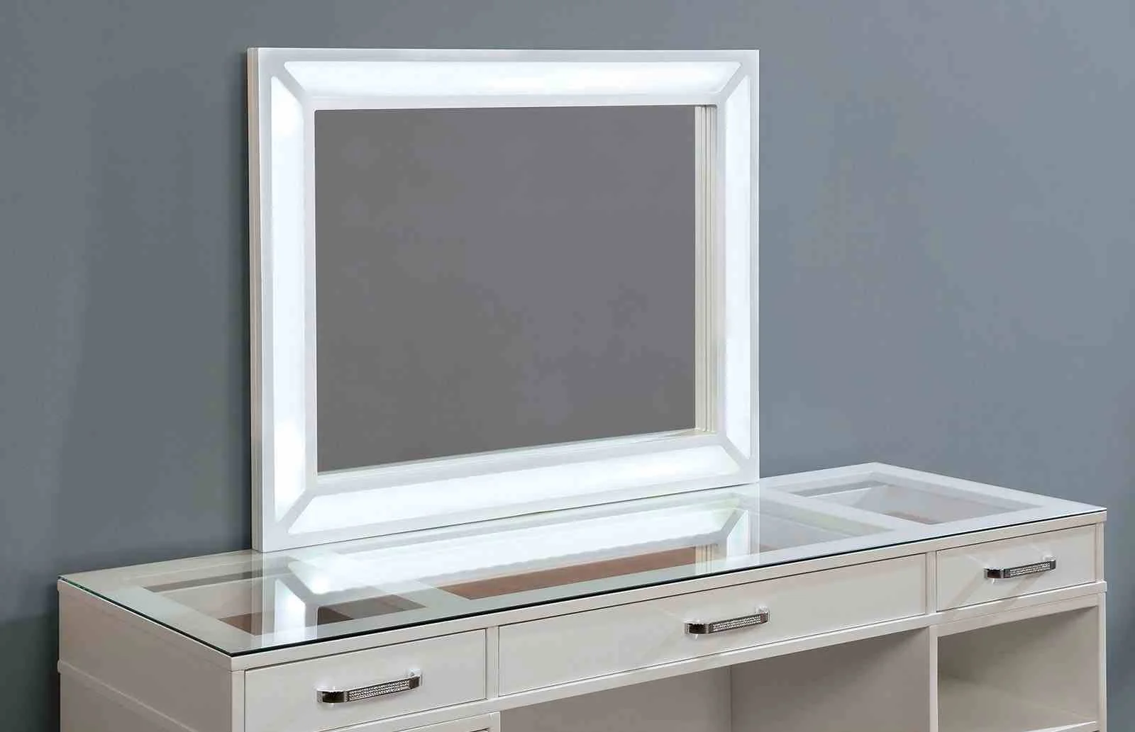 Vickie Vanity w/ Stool, White - Image 4