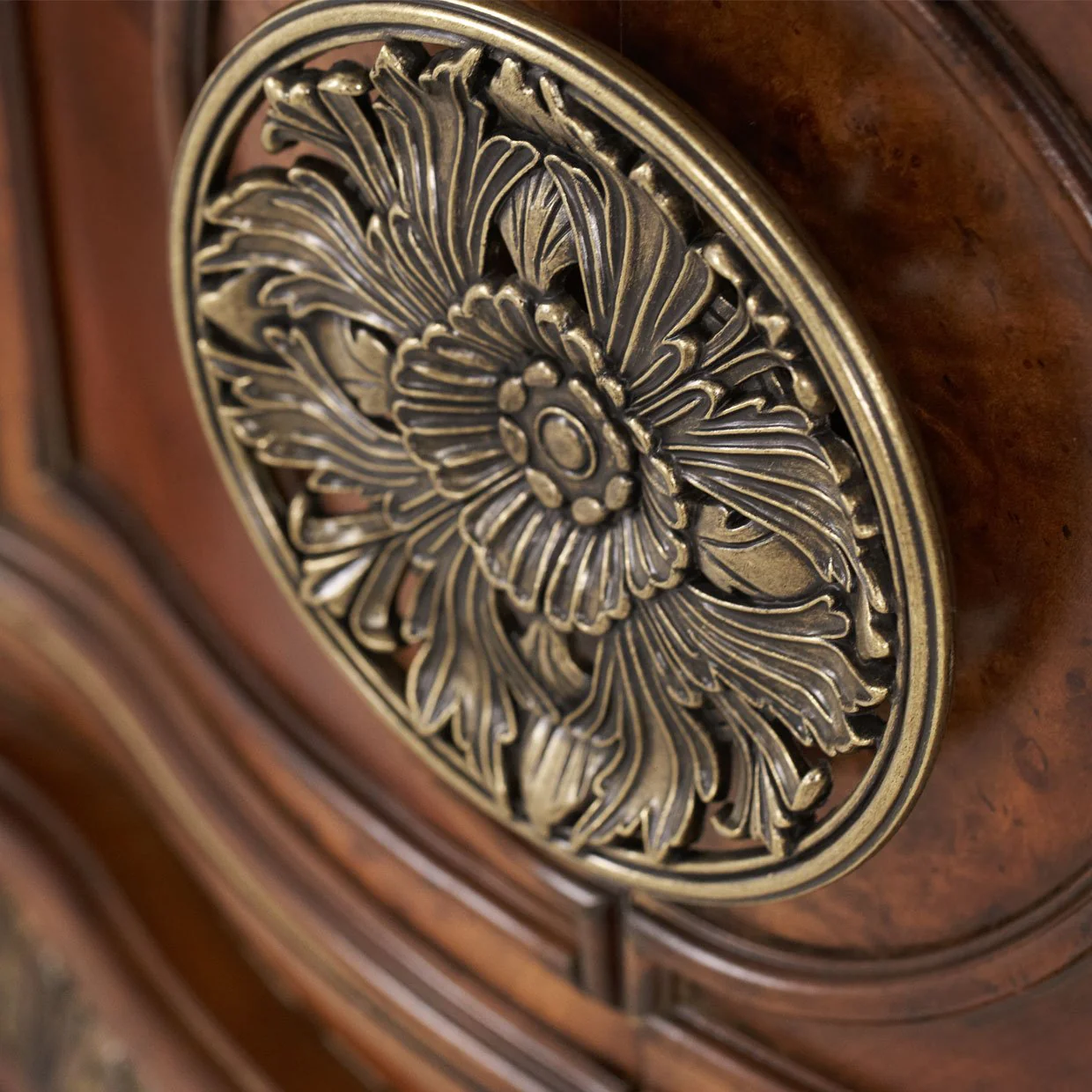 Villa Valencia Bedside Chest - Classic Chestnut - Image 7
