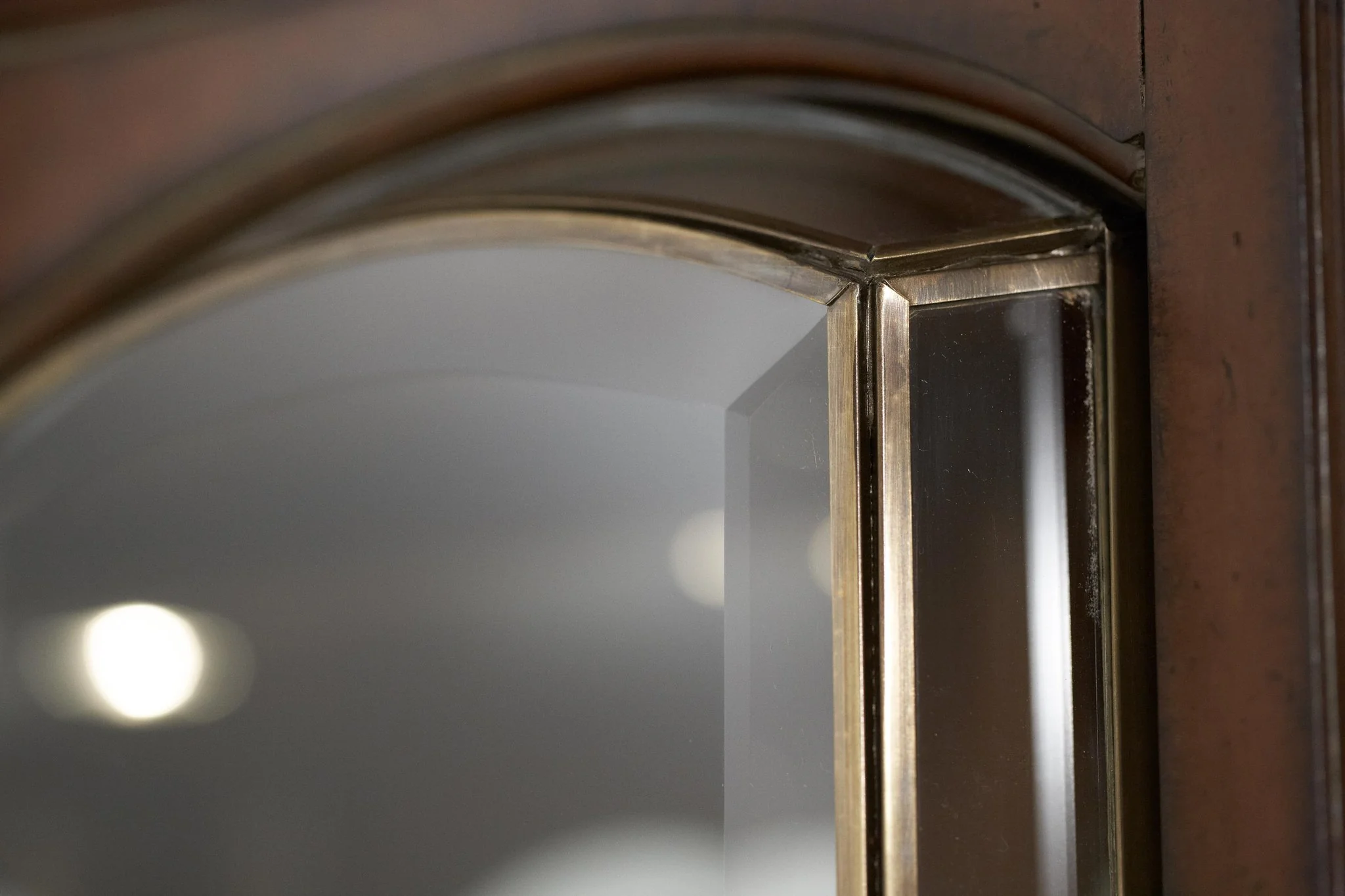 Villa Valencia China Cabinet - Classic Chestnut - Image 8