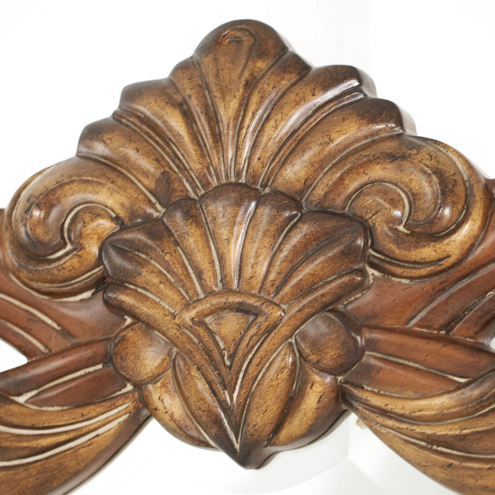 Villa Valencia Sideboard Wall Mirror - Classic Chestnut - Image 3