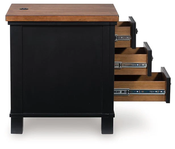 Wildenauer Chairside End Table - Image 9