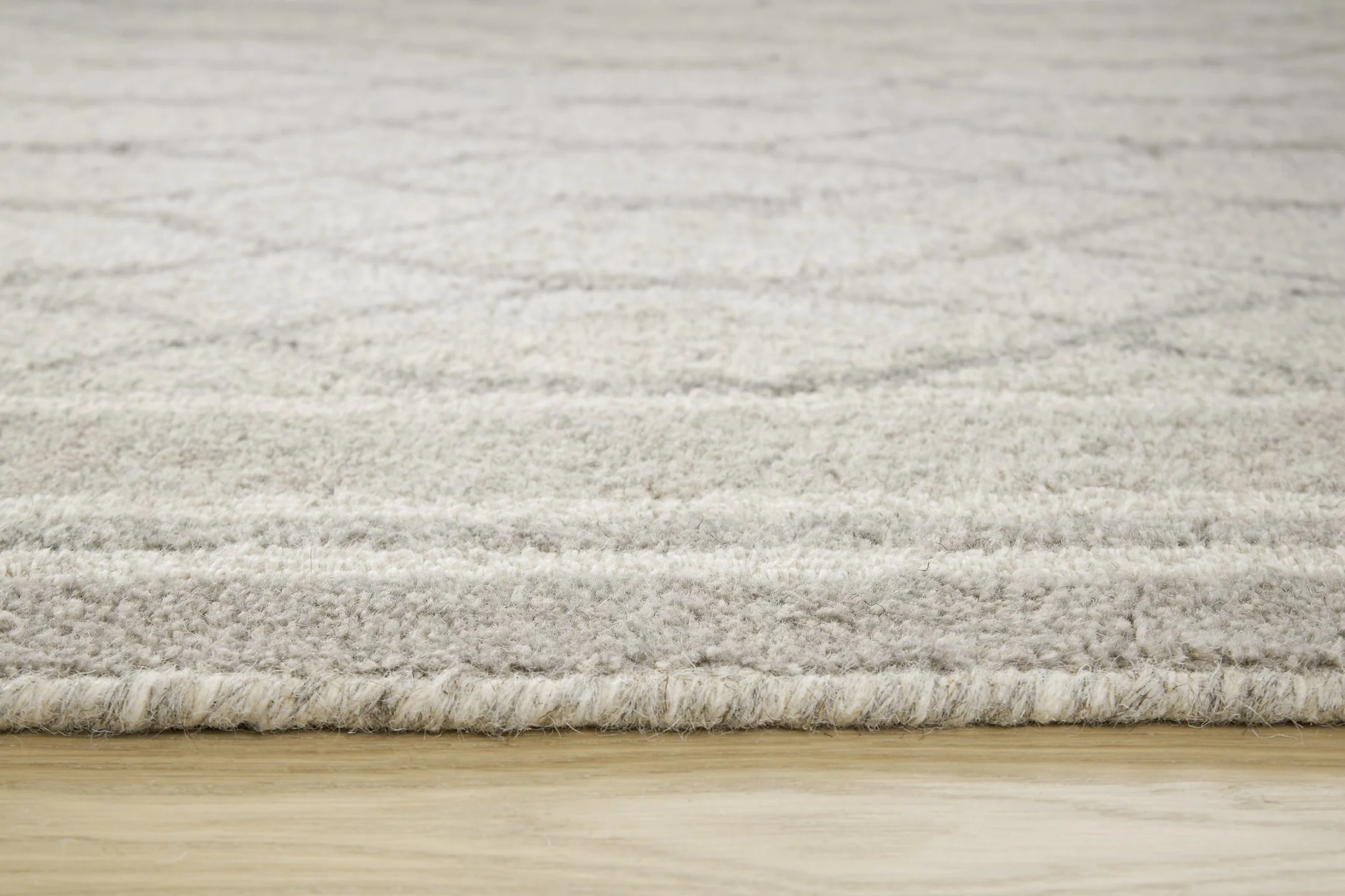 Wimney Medium Rug - Image 6