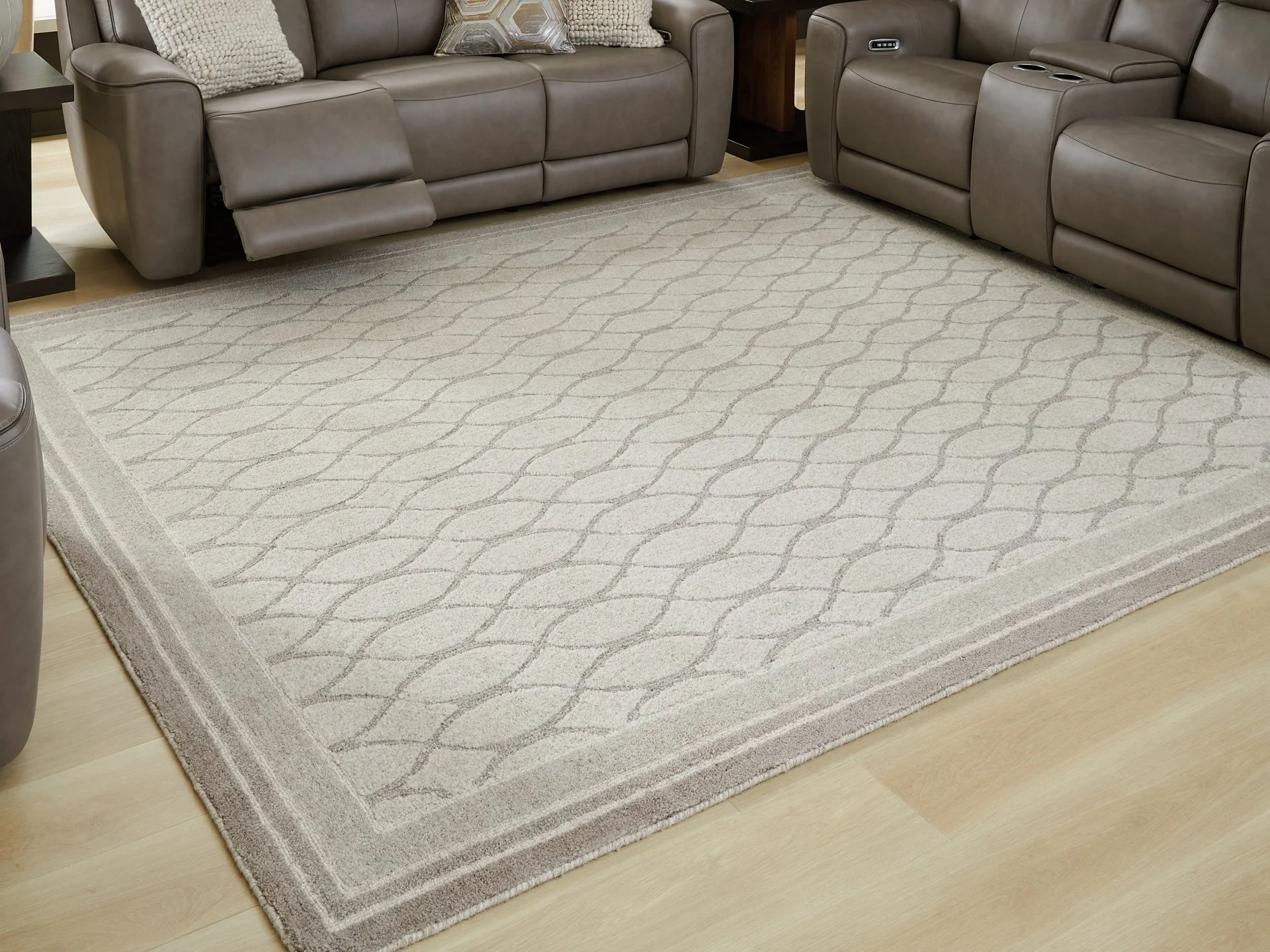 Wimney Rug - Image 2