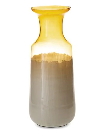 Wynburg Vase - Image 3