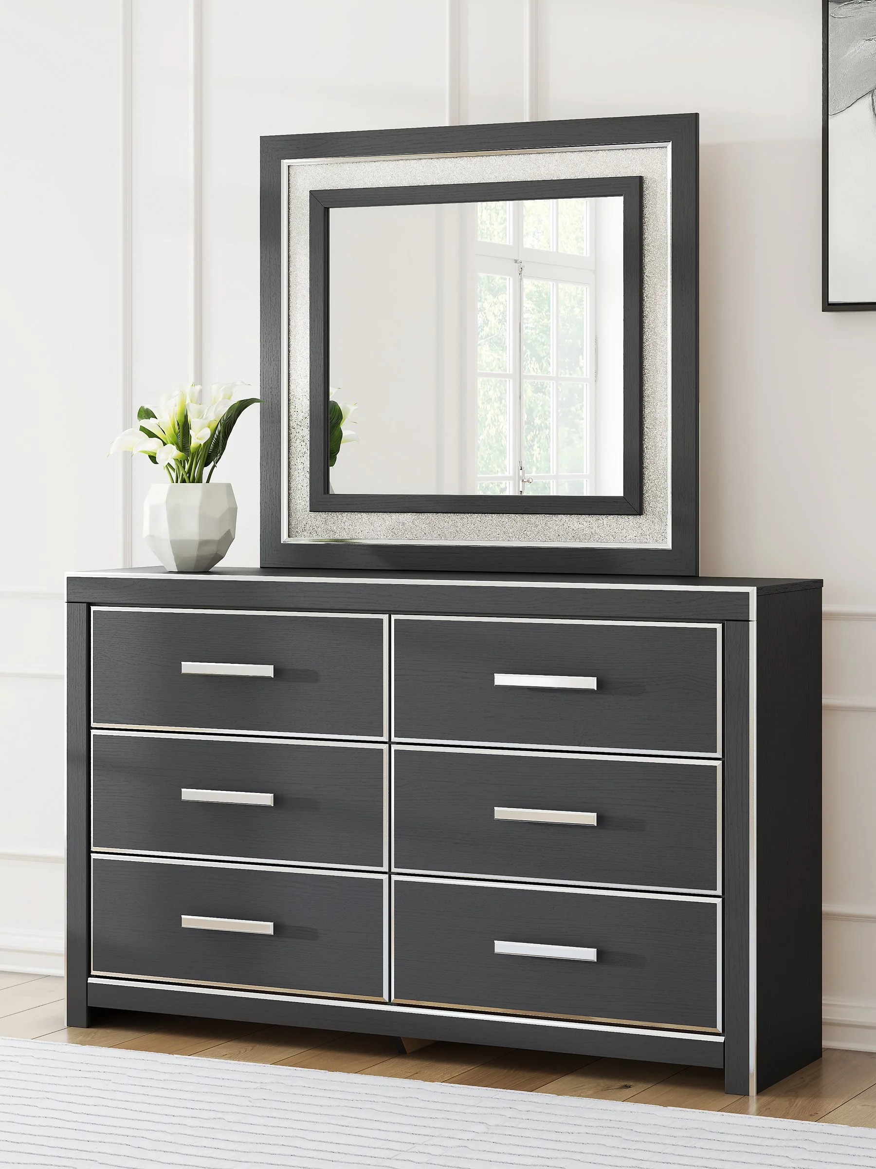Zuraleus Dresser and Mirror - Image 31